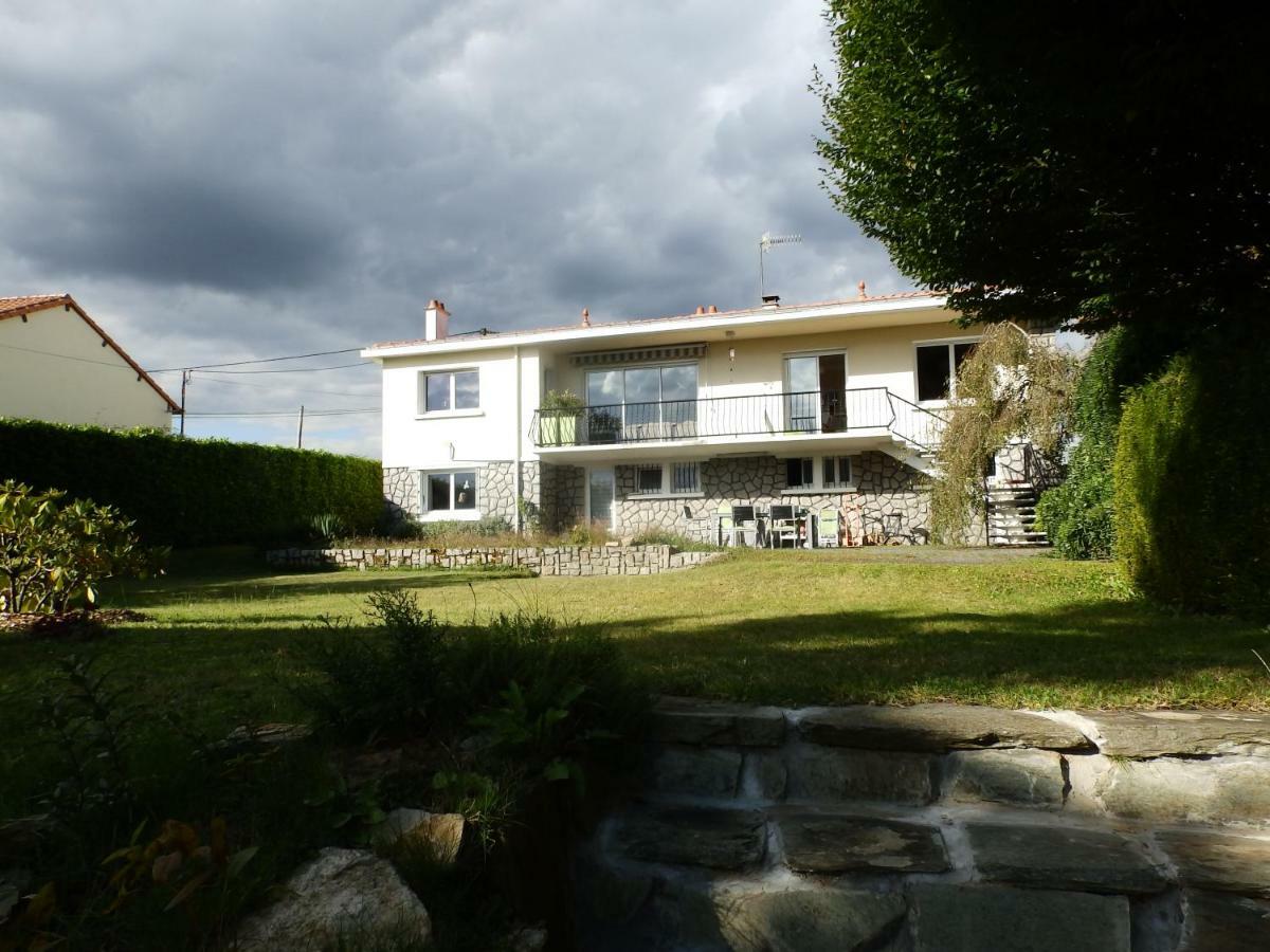 Serena Pouzauges Exterior photo